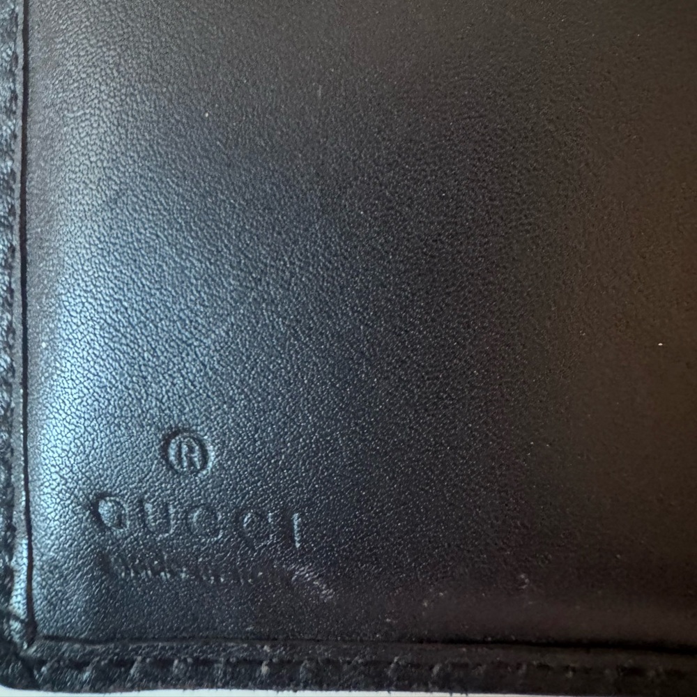 Gucci Women’s Brown GG Monogram Bifold Canvas Metal Clasp Horsebit - Picture 13 of 15